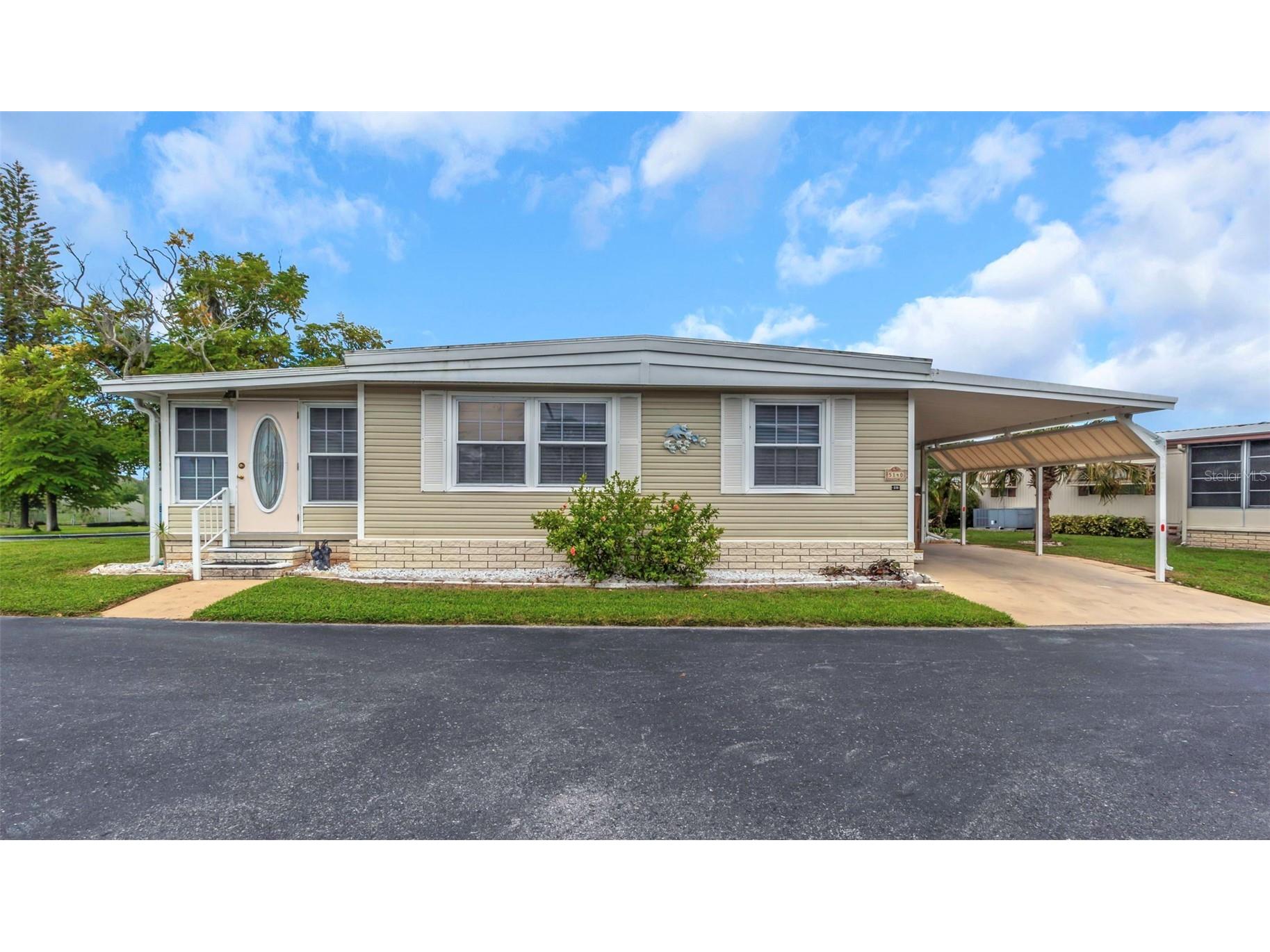 5140 Coquina Circle New Port Richey FL 34653 W7879832 image1