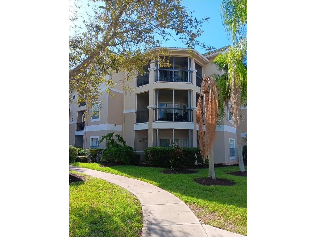 5140 Northridge Road #106 Sarasota FL 34238 A4584967 image1