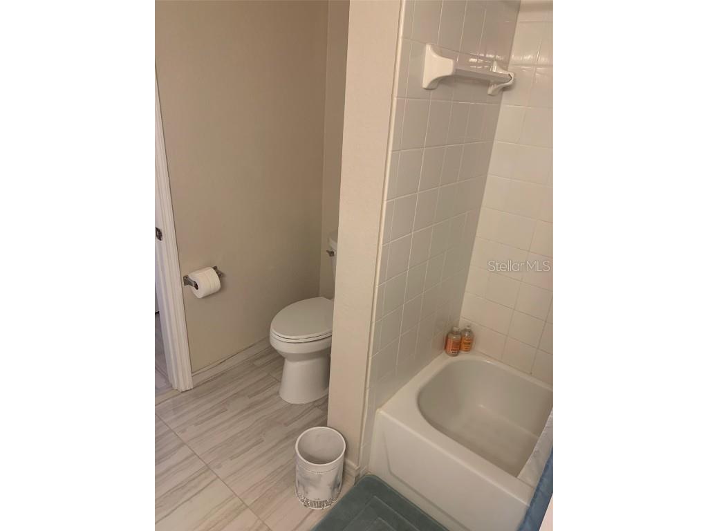 5140 Northridge Road #204 Sarasota FL 34238 A4668340 image5