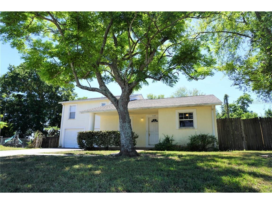 5140 Summer Hill Drive Zephyrhills FL 33542 T3519395 image1