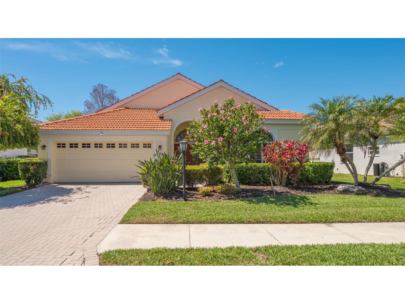 5141 Flagstone Drive Sarasota FL 34238 A4603602 image1