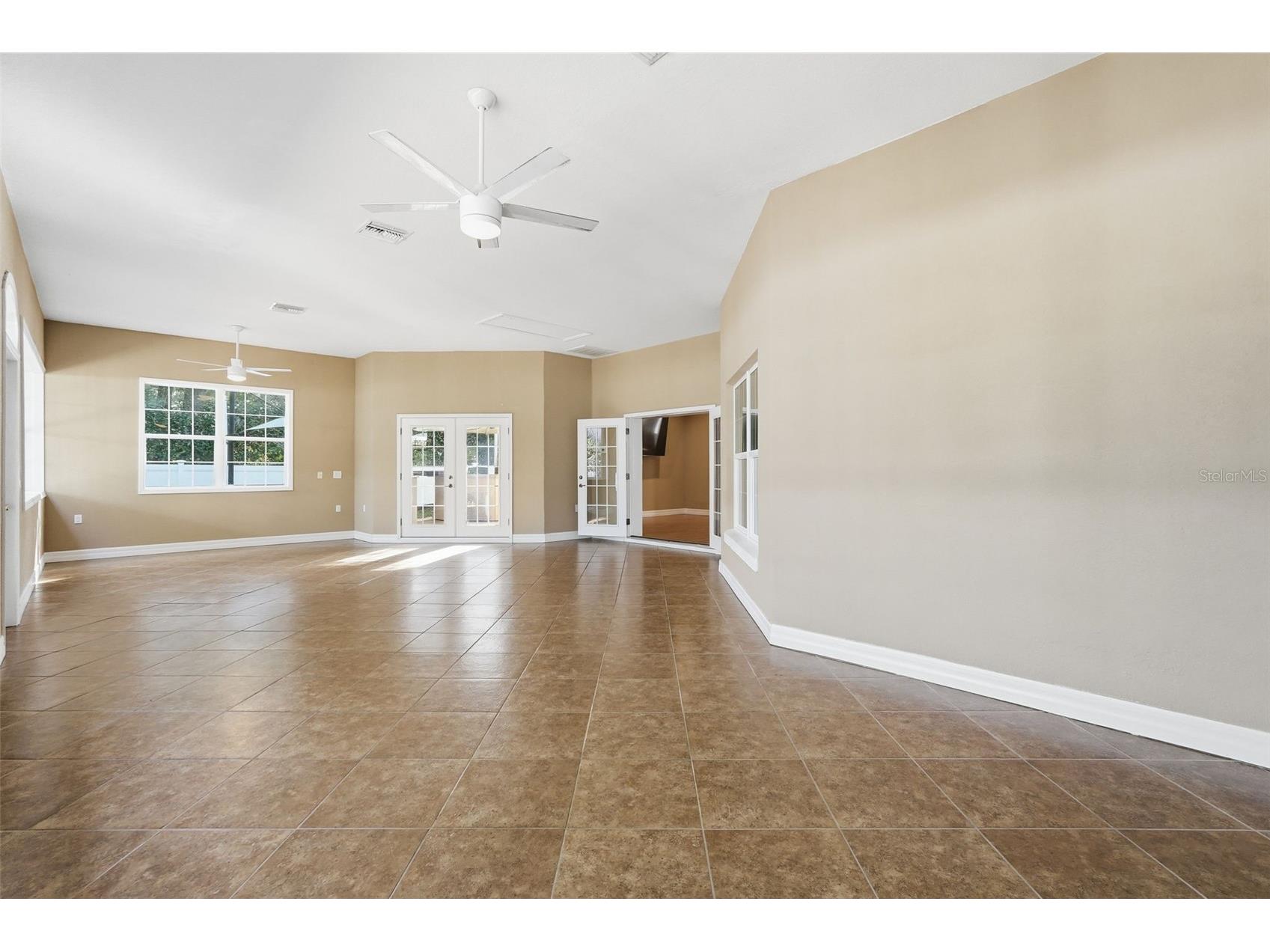 5141 S Pointe Drive Inverness FL 34450 - CHAIN OF LAKES A4677070 image50