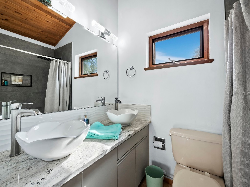 5141 Saint Albans Avenue Sarasota FL 34242 A4666801 image17