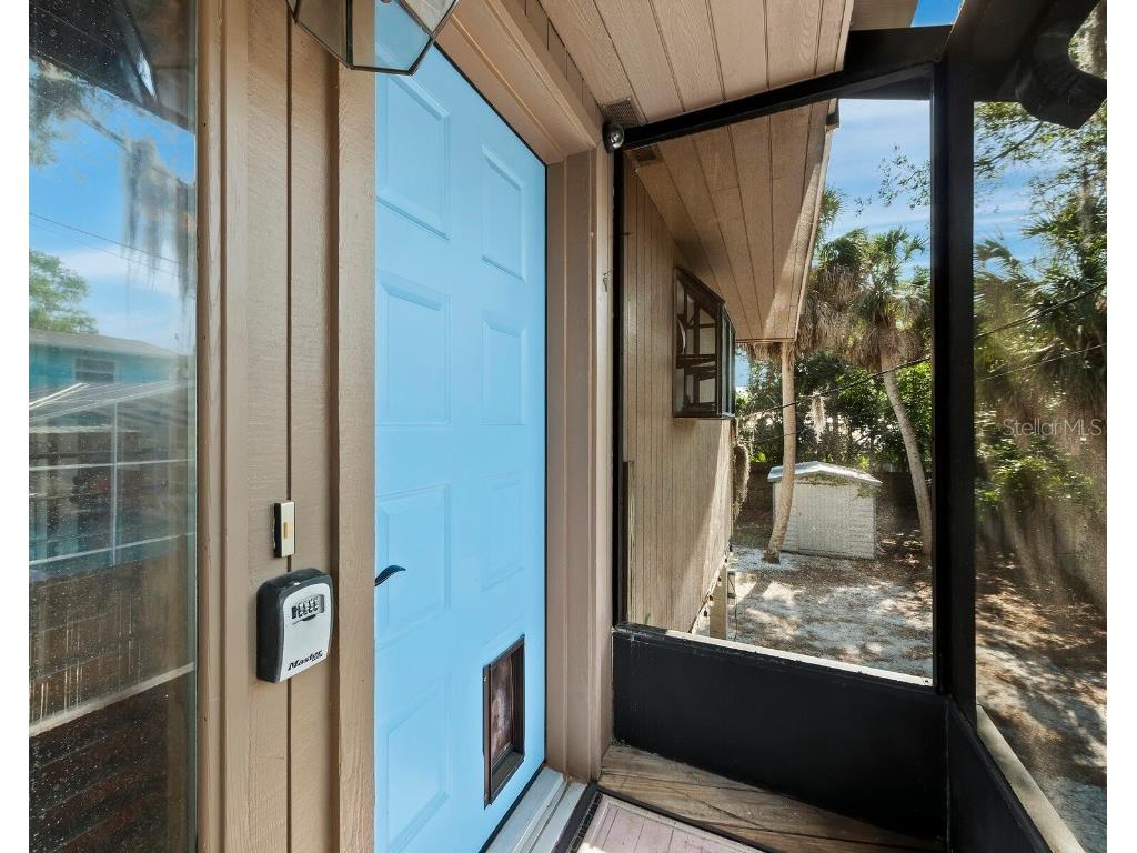 5141 Saint Albans Avenue Sarasota FL 34242 A4666801 image3