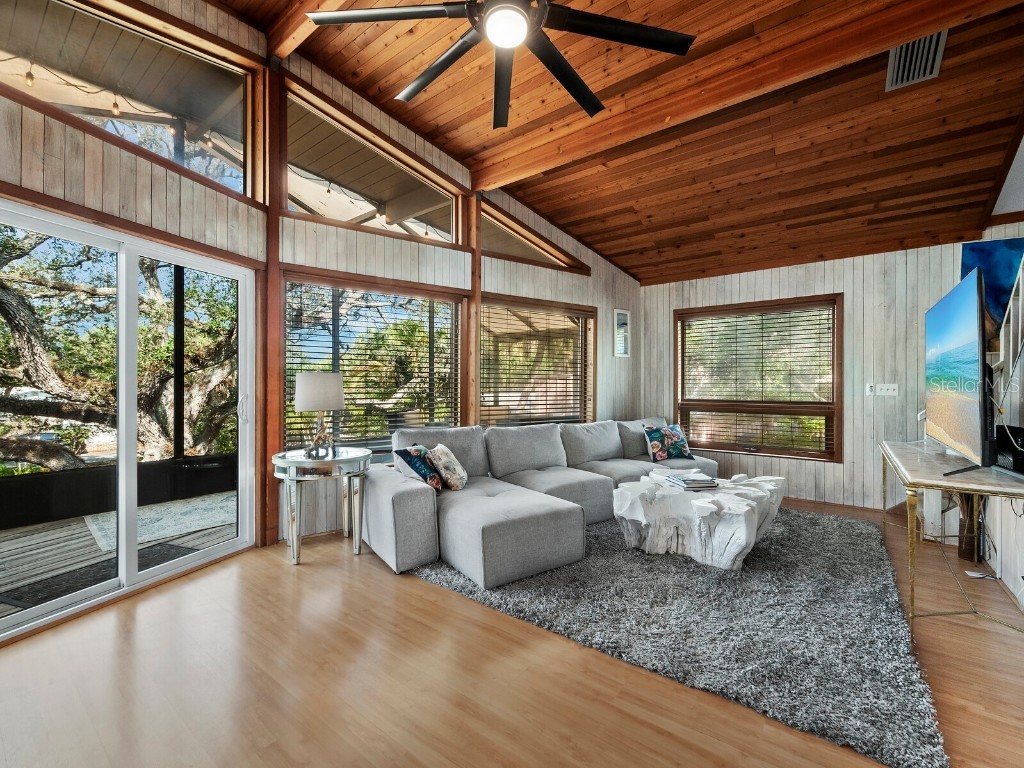 5141 Saint Albans Avenue Sarasota FL 34242 A4666801 image6