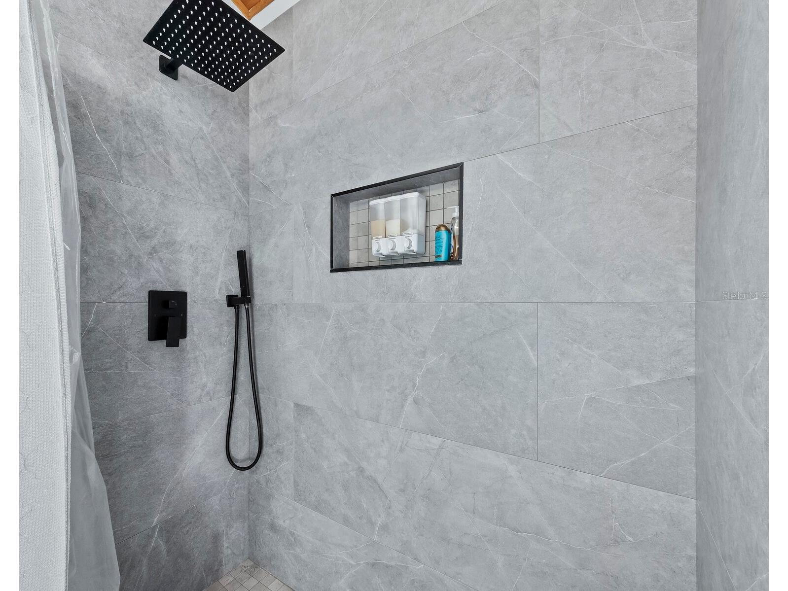 5141 Saint Albans Avenue Sarasota FL 34242 A4691423 image10