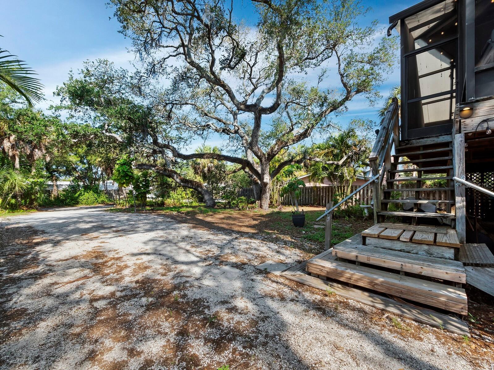 5141 Saint Albans Avenue Sarasota FL 34242 A4691423 image21