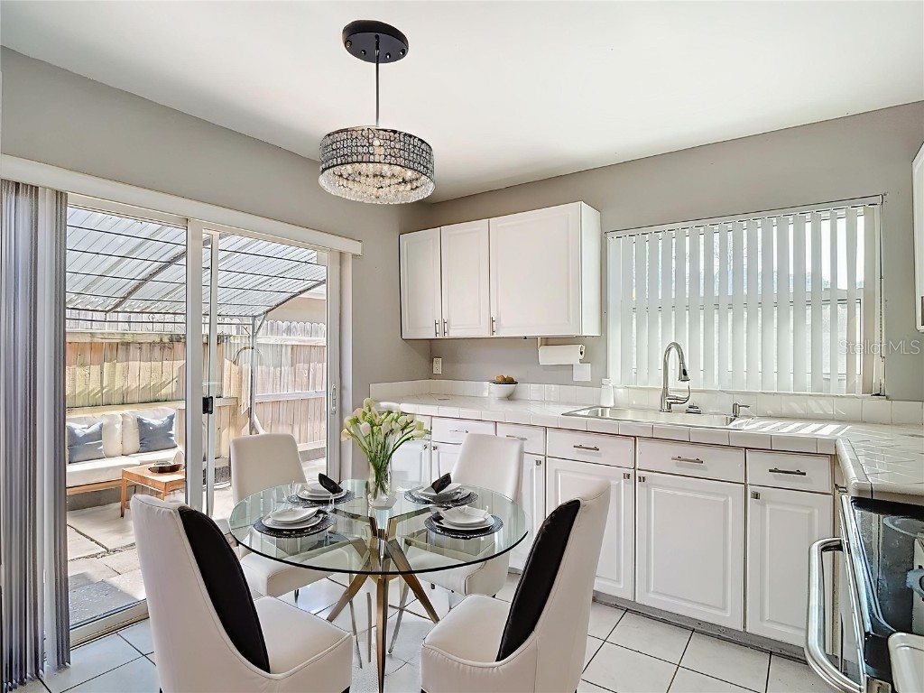 5141 Springwood Drive Tampa FL 33624 TB8450045 image15