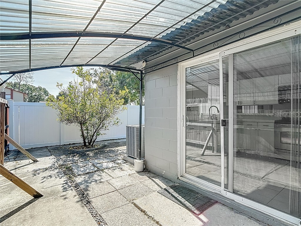 5141 Springwood Drive Tampa FL 33624 TB8450045 image16