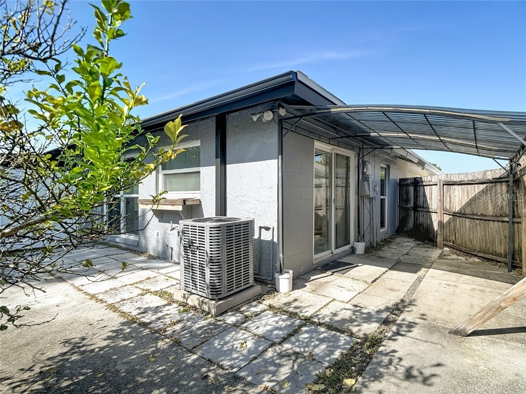 5141 Springwood Drive Tampa FL 33624 TB8450045 image20