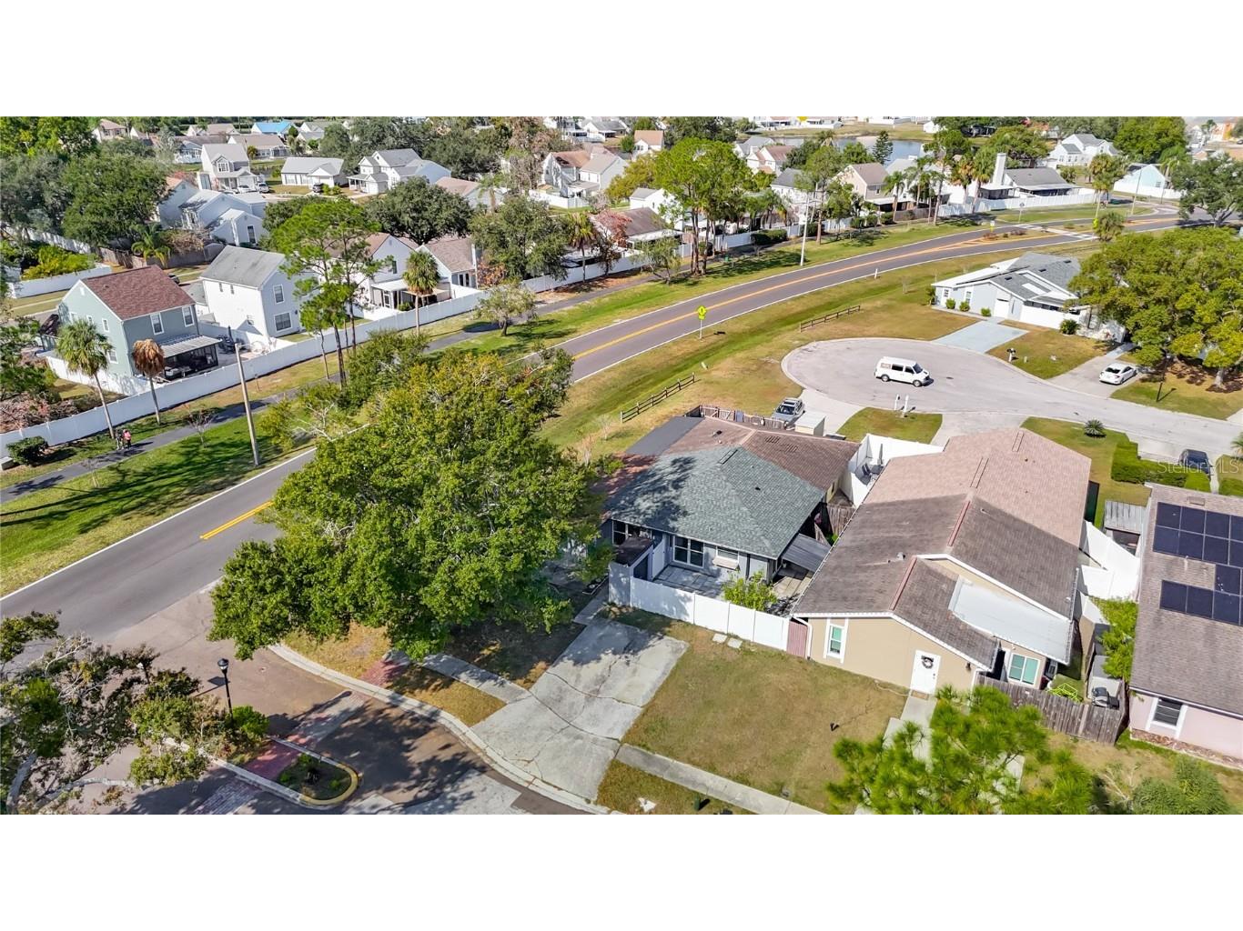 5141 Springwood Drive Tampa FL 33624 TB8450045 image36