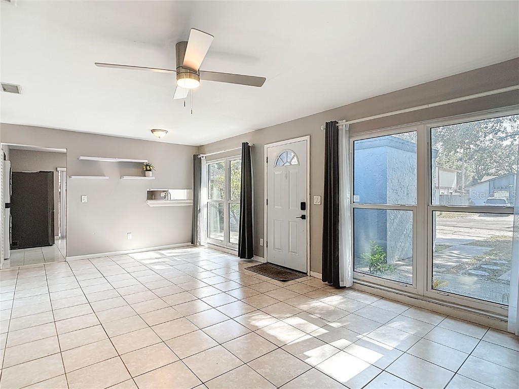 5141 Springwood Drive Tampa FL 33624 TB8450045 image8