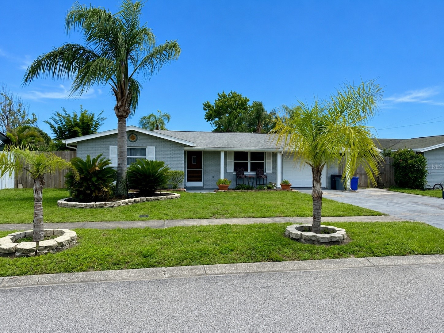 5144 Chime Way Holiday FL 34690 W7886137 image1