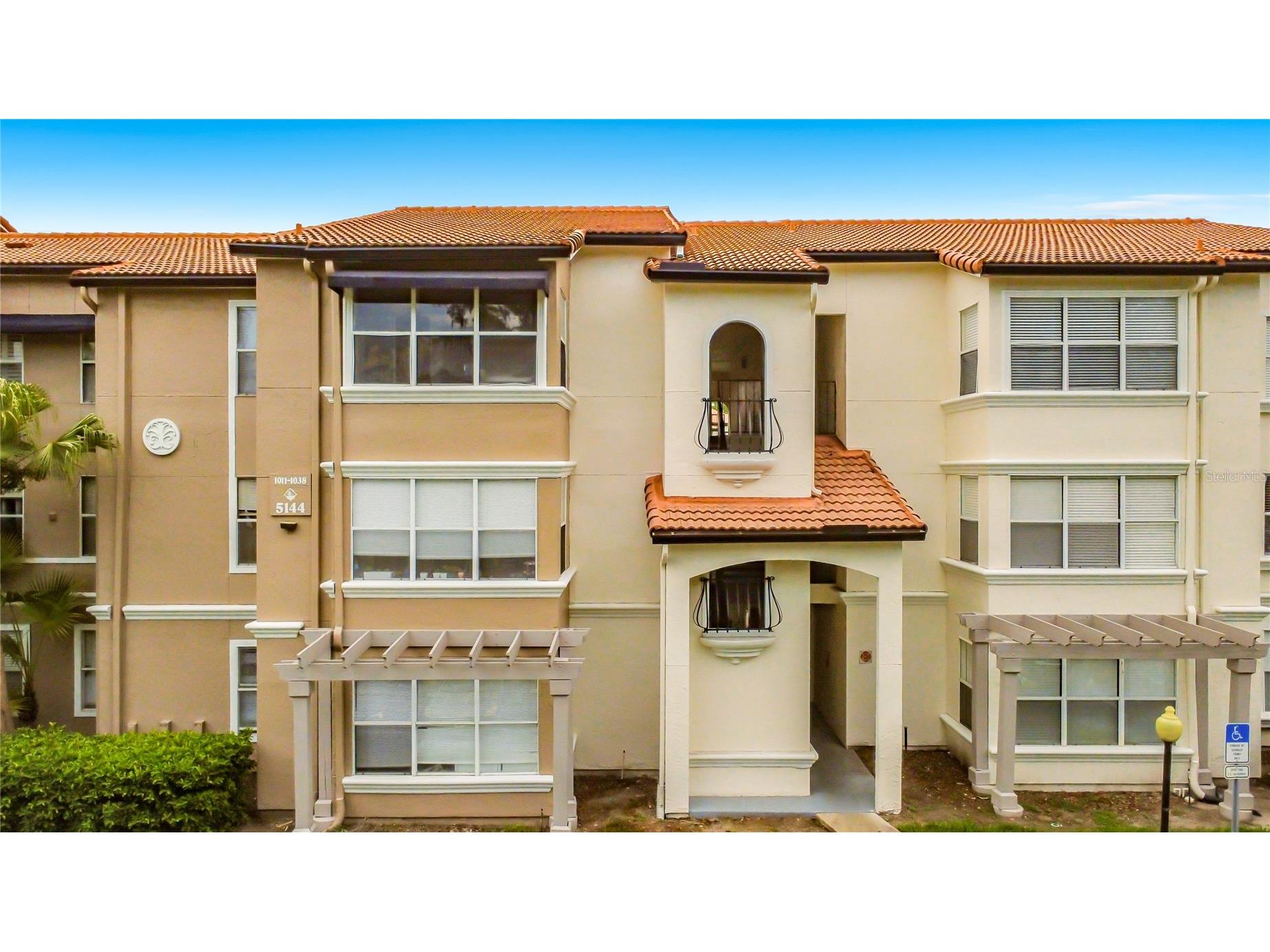 5144 Conroy Road #13 Orlando FL 32811 S5153007 image1