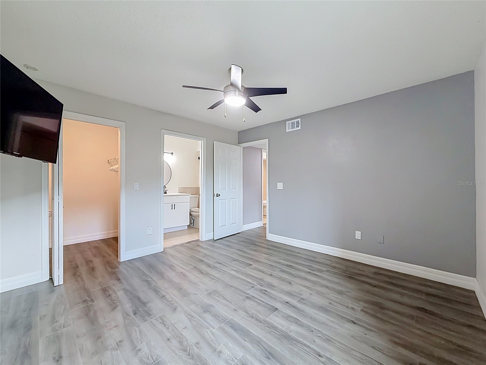 5144 Conroy Road #13 Orlando FL 32811 S5153007 image18
