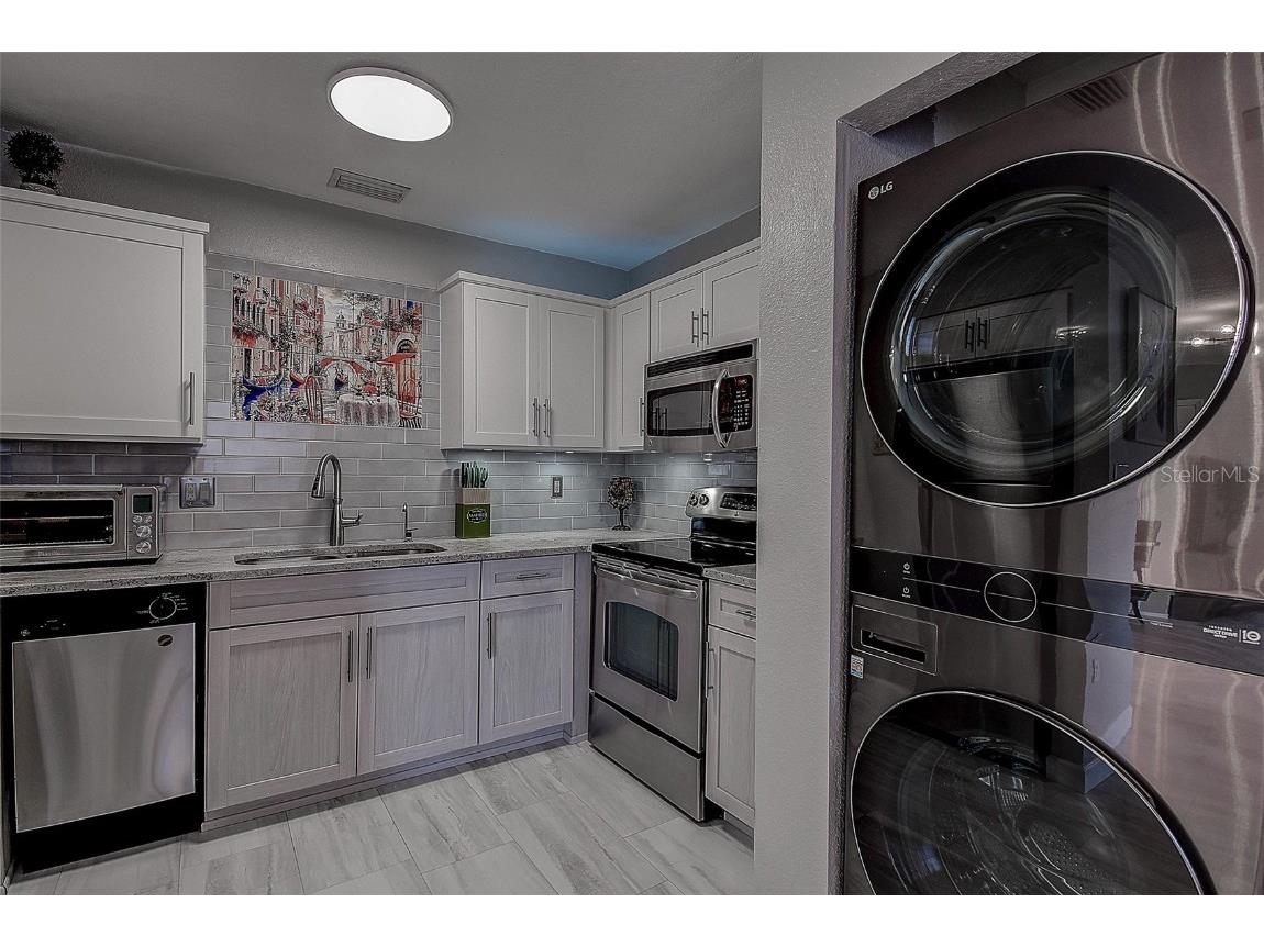 5144 Salmon Drive SE #A Saint Petersburg FL 33705 TB8301736 image11