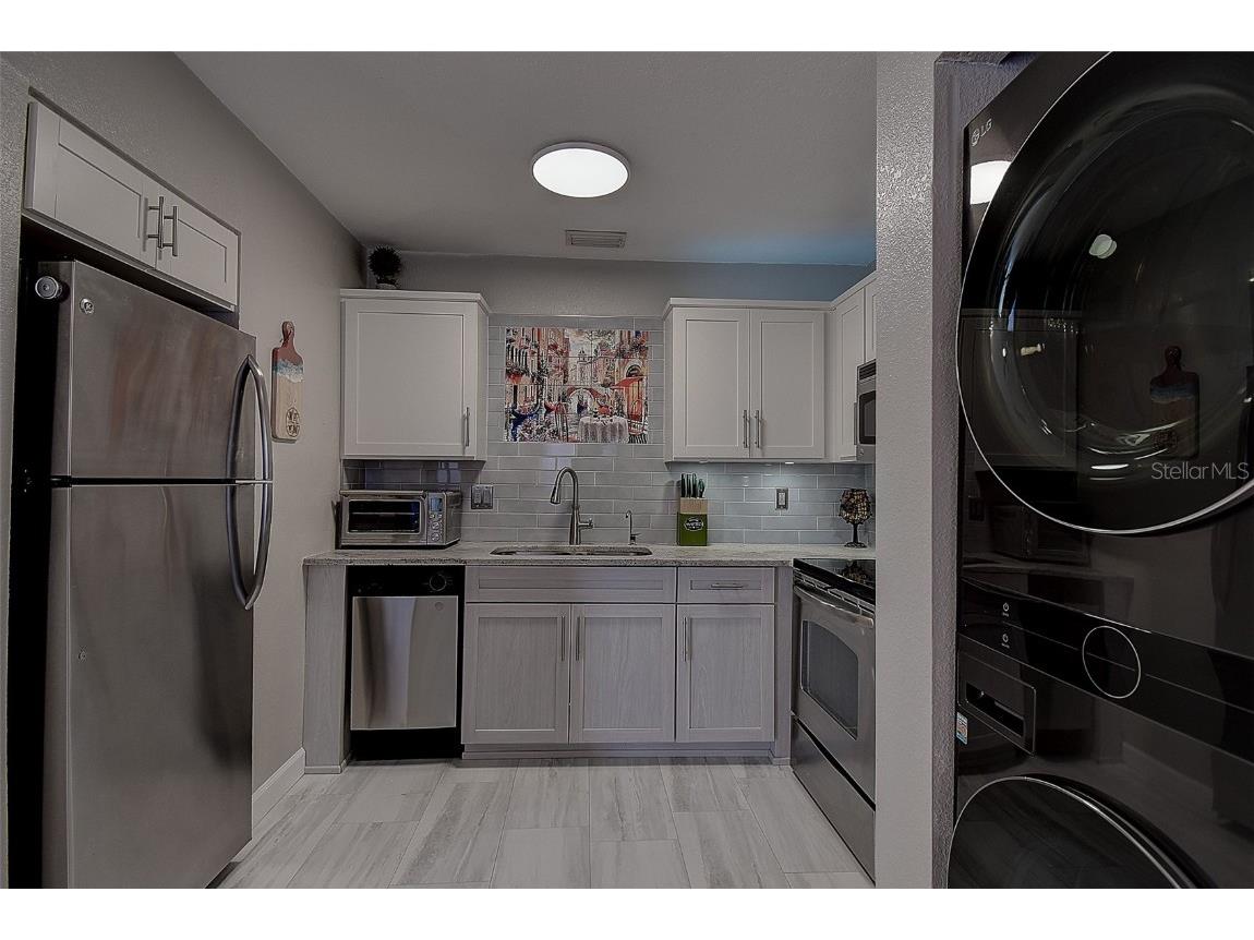 5144 Salmon Drive SE #A Saint Petersburg FL 33705 TB8301736 image12