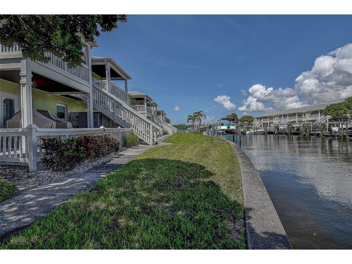 5144 Salmon Drive SE #A Saint Petersburg FL 33705 TB8301736 image29