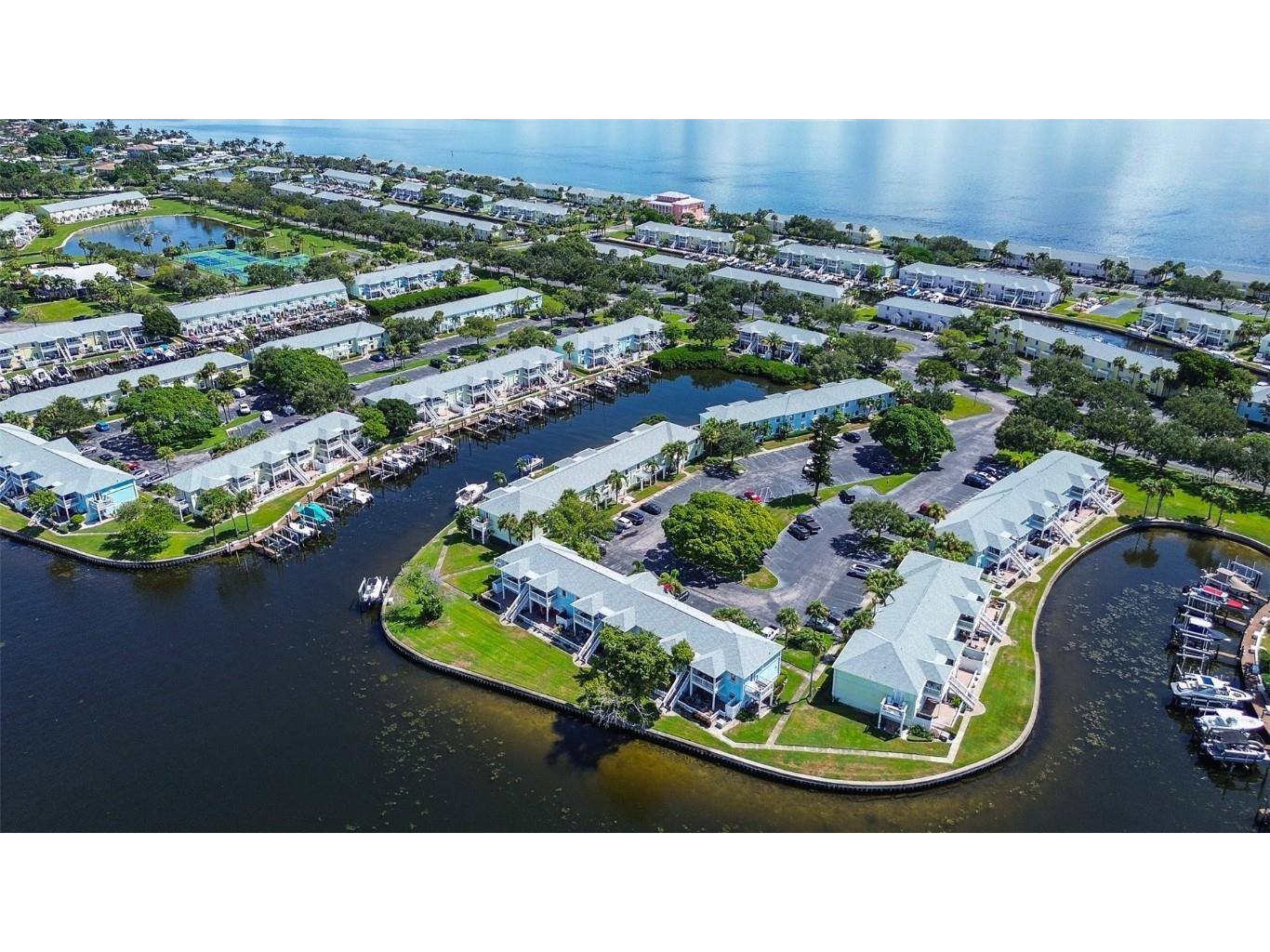 5144 Salmon Drive SE #A Saint Petersburg FL 33705 TB8301736 image31