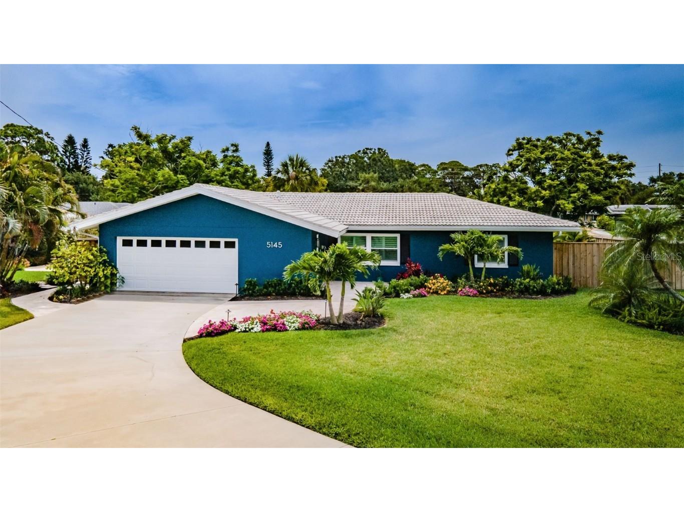 5145 Huntington Circle NE Saint Petersburg FL 33703 U8200747 image1