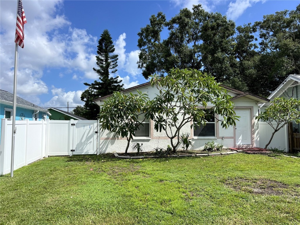 5145 Preston Avenue S Gulfport FL 33707 TB8418512 image1