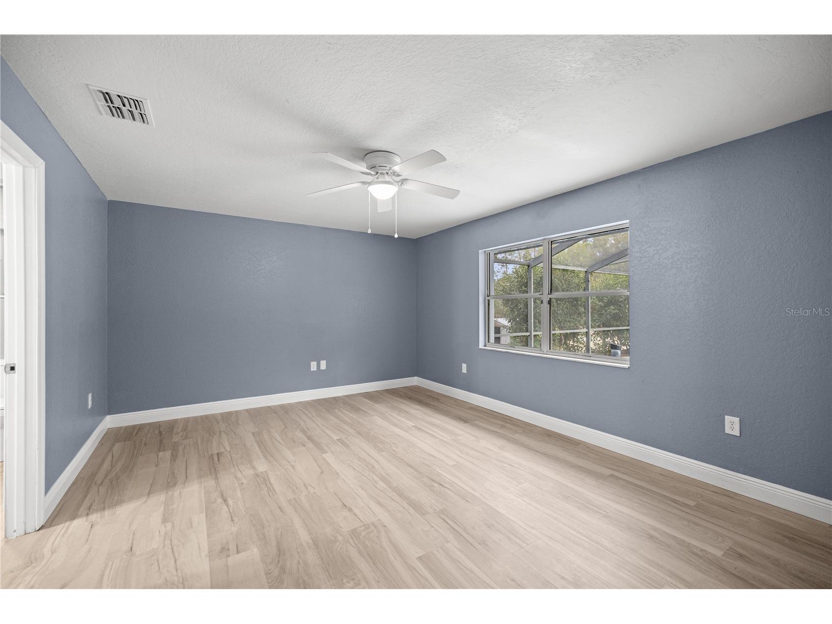 5145 SE 189th Terrace Ocklawaha FL 32179 OM718688 image13