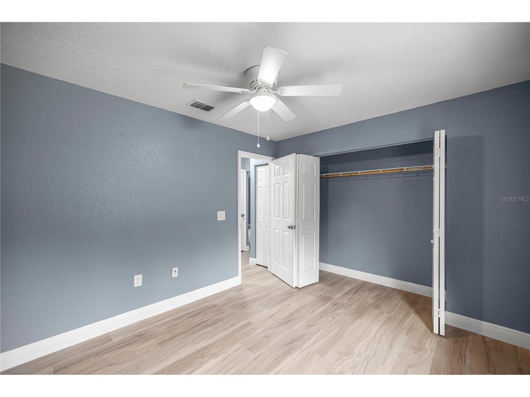 5145 SE 189th Terrace Ocklawaha FL 32179 OM718688 image21