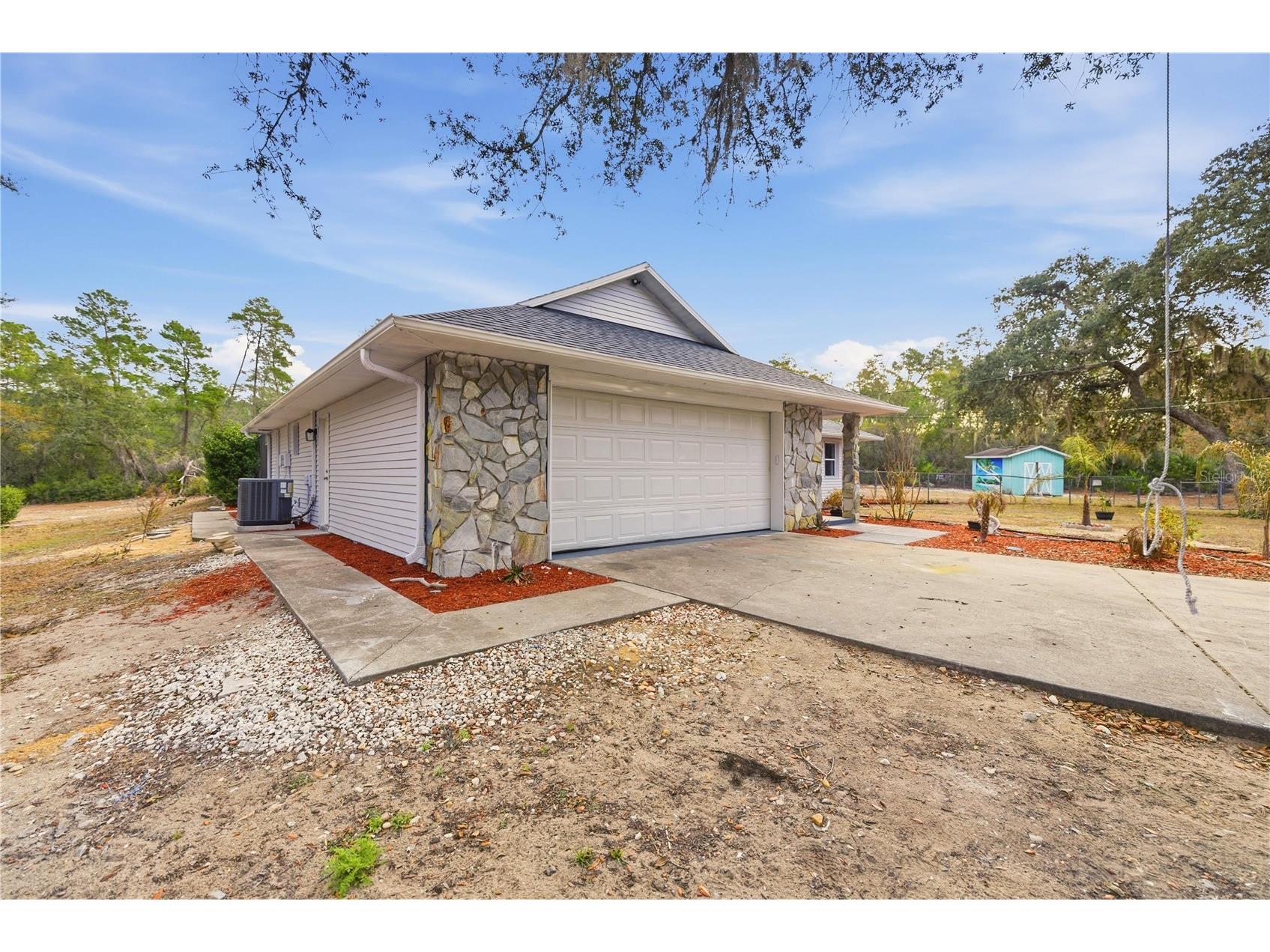 5145 SE 189th Terrace Ocklawaha FL 32179 OM718688 image33
