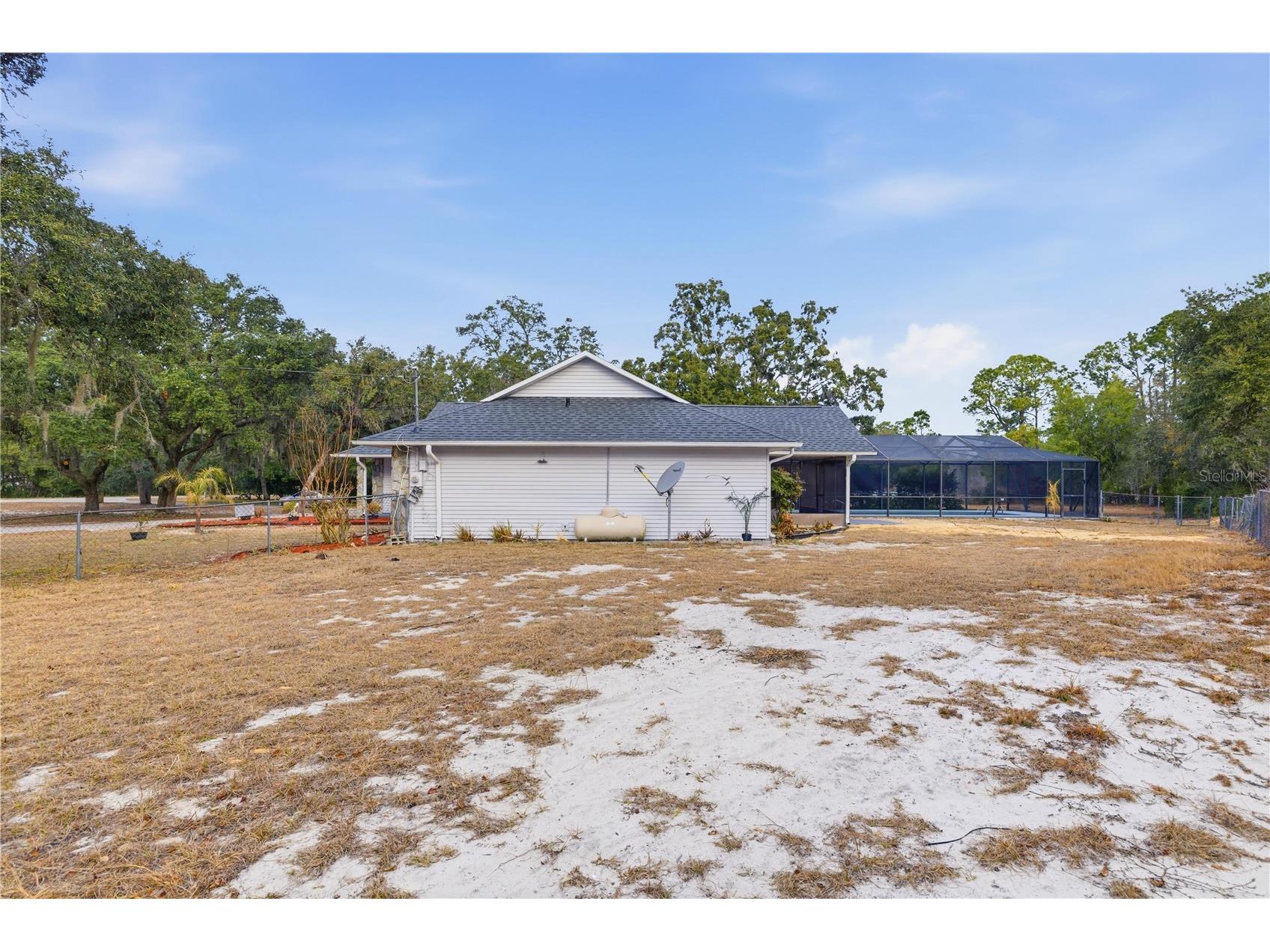 5145 SE 189th Terrace Ocklawaha FL 32179 OM718688 image40