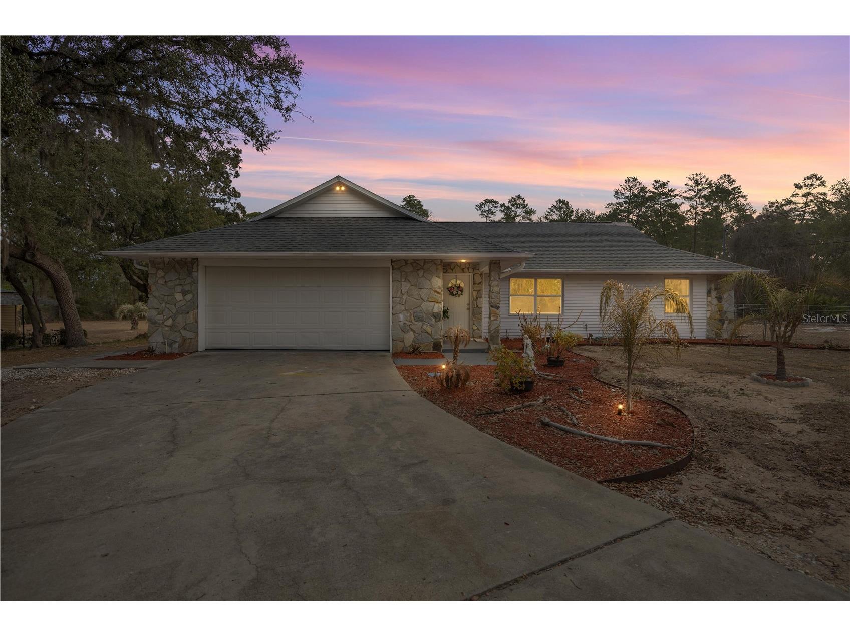 5145 SE 189th Terrace Ocklawaha FL 32179 OM718688 image42