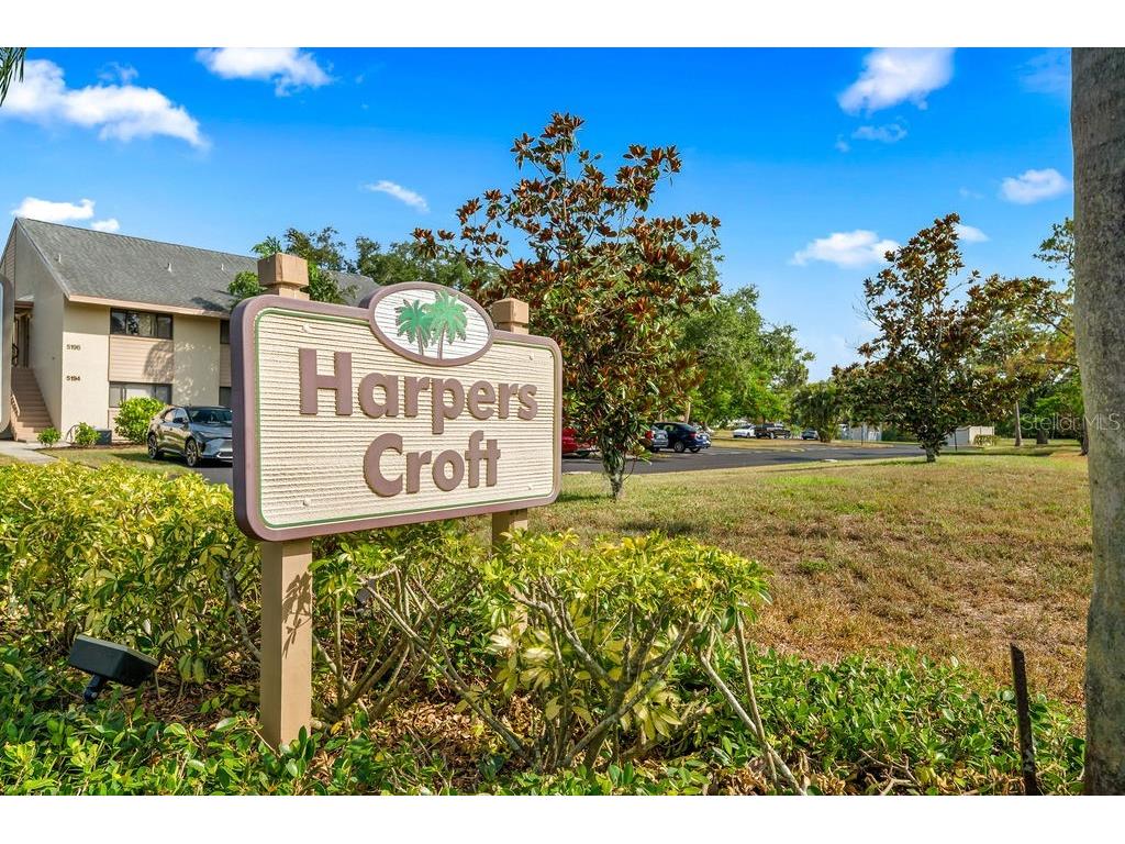 5146 Harpers Croft #13 Sarasota FL 34235 A4699919 image3