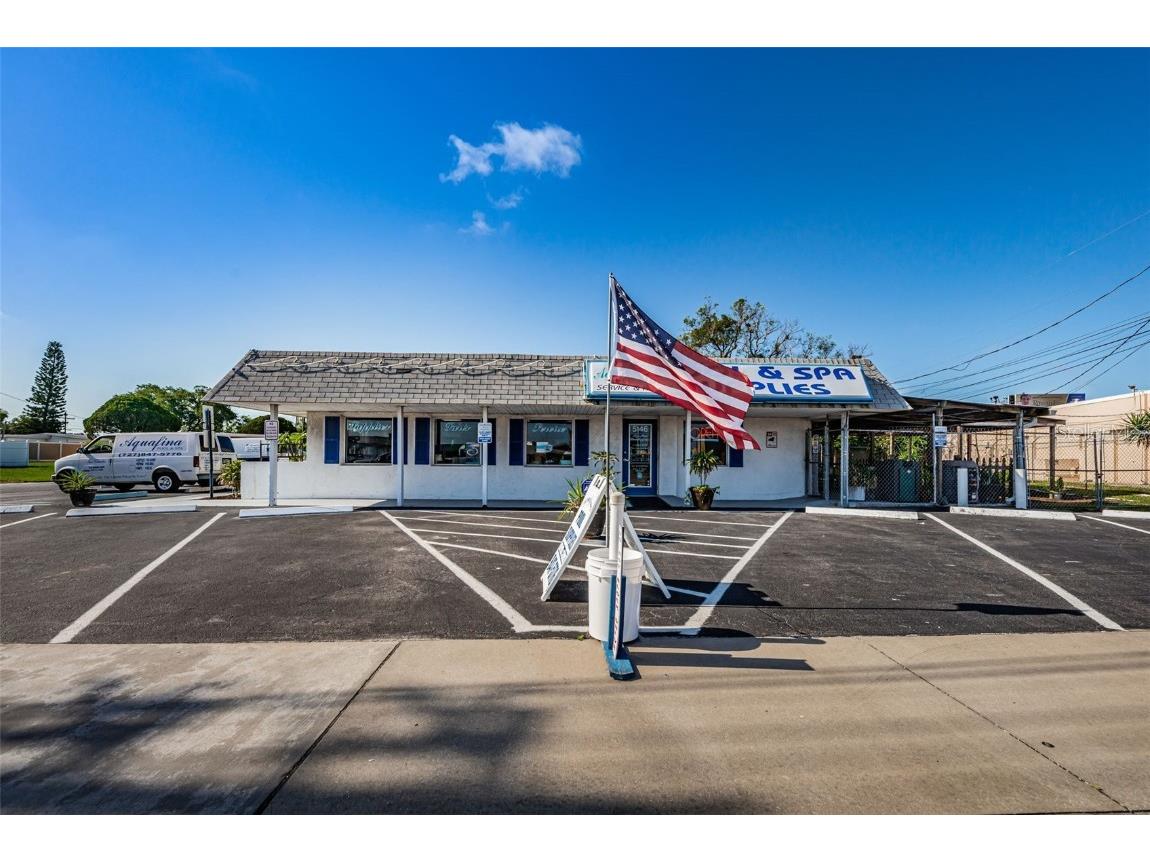 5146 Marine Parkway New Port Richey FL 34652 W7880288 image1