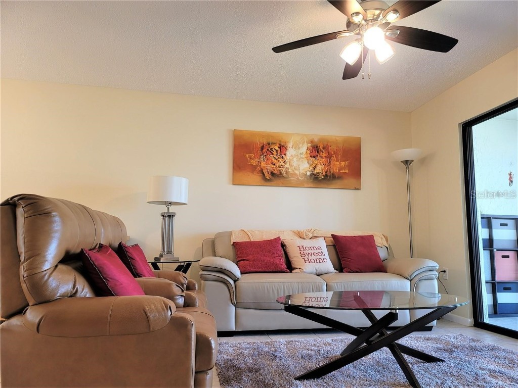 5147 Willow Links #18 Sarasota FL 34235 A4669029 image17