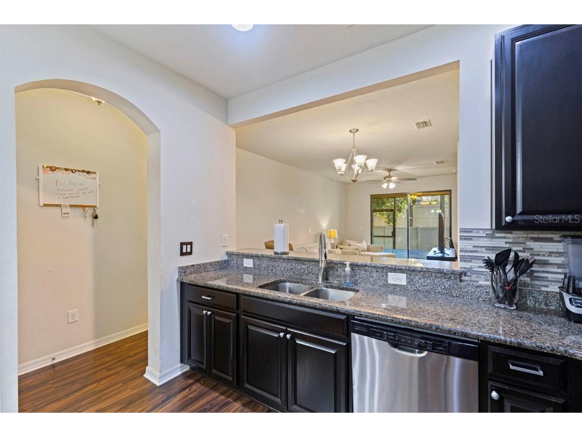 5148 Bay Isle Circle Clearwater FL 33760 TB8433423 image6