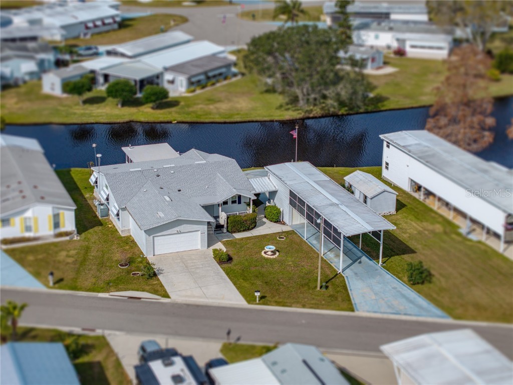 5148 Island View Circle N Polk City FL 33868 P4933401 image3