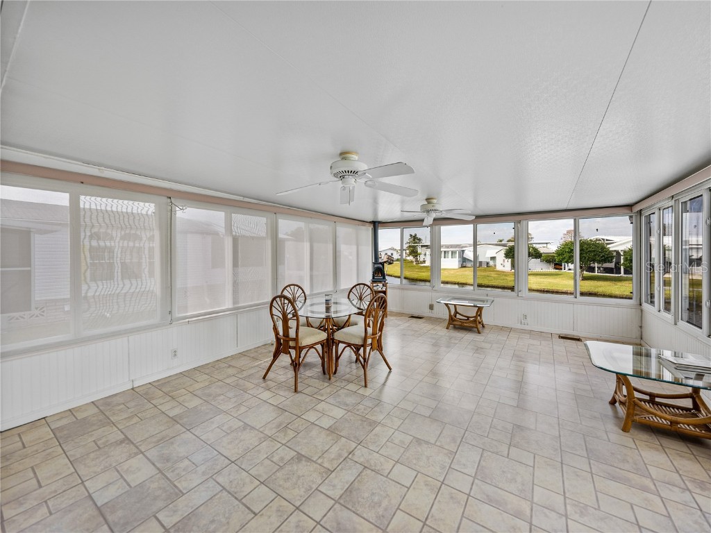 5148 Island View Circle N Polk City FL 33868 P4933401 image41