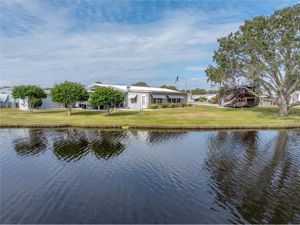 5148 Island View Circle N Polk City FL 33868 P4933401 image83