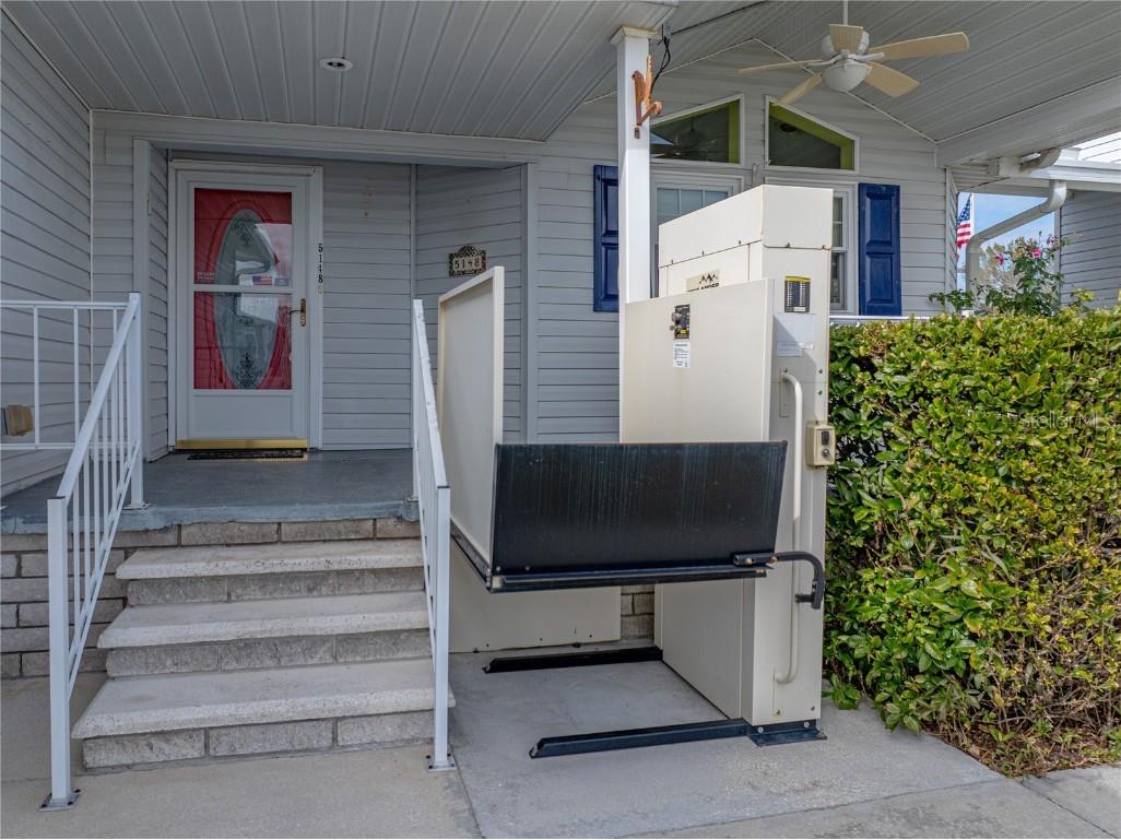 5148 Island View Circle N Polk City FL 33868 P4933401 image9