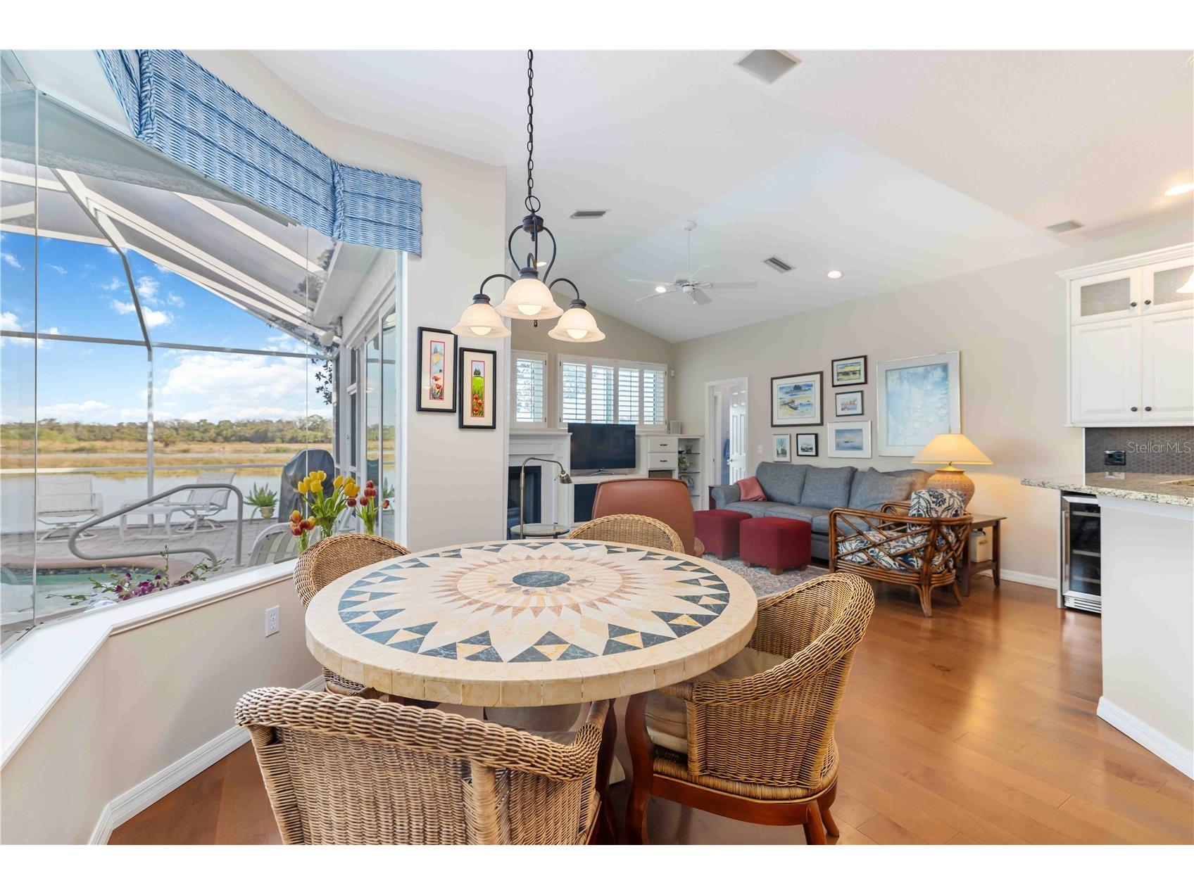 5149 Far Oak Circle Sarasota FL 34238 A4685308 image13