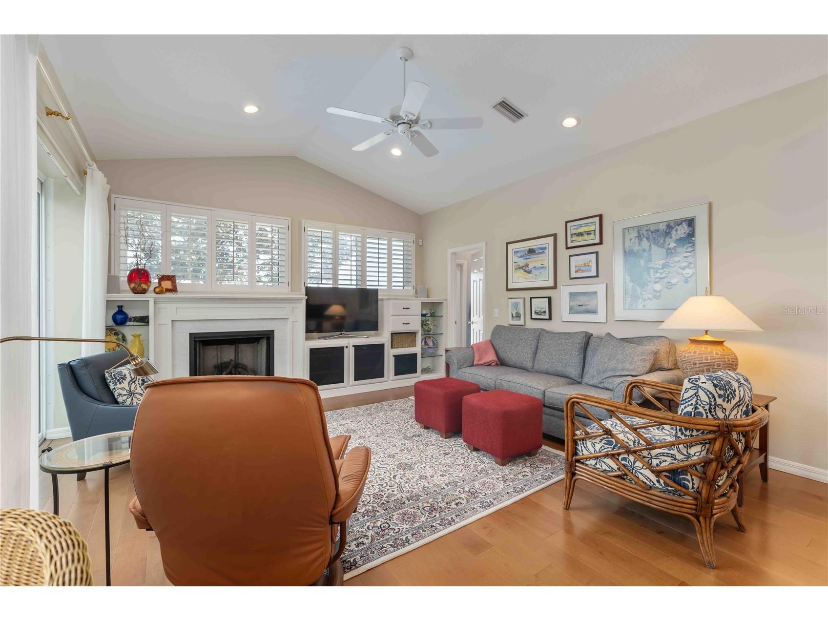 5149 Far Oak Circle Sarasota FL 34238 A4685308 image14