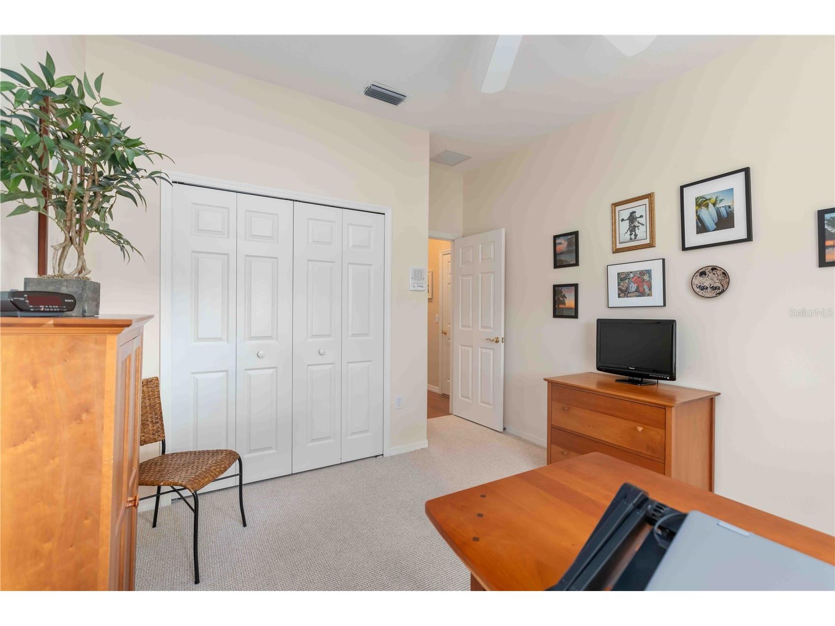 5149 Far Oak Circle Sarasota FL 34238 A4685308 image29