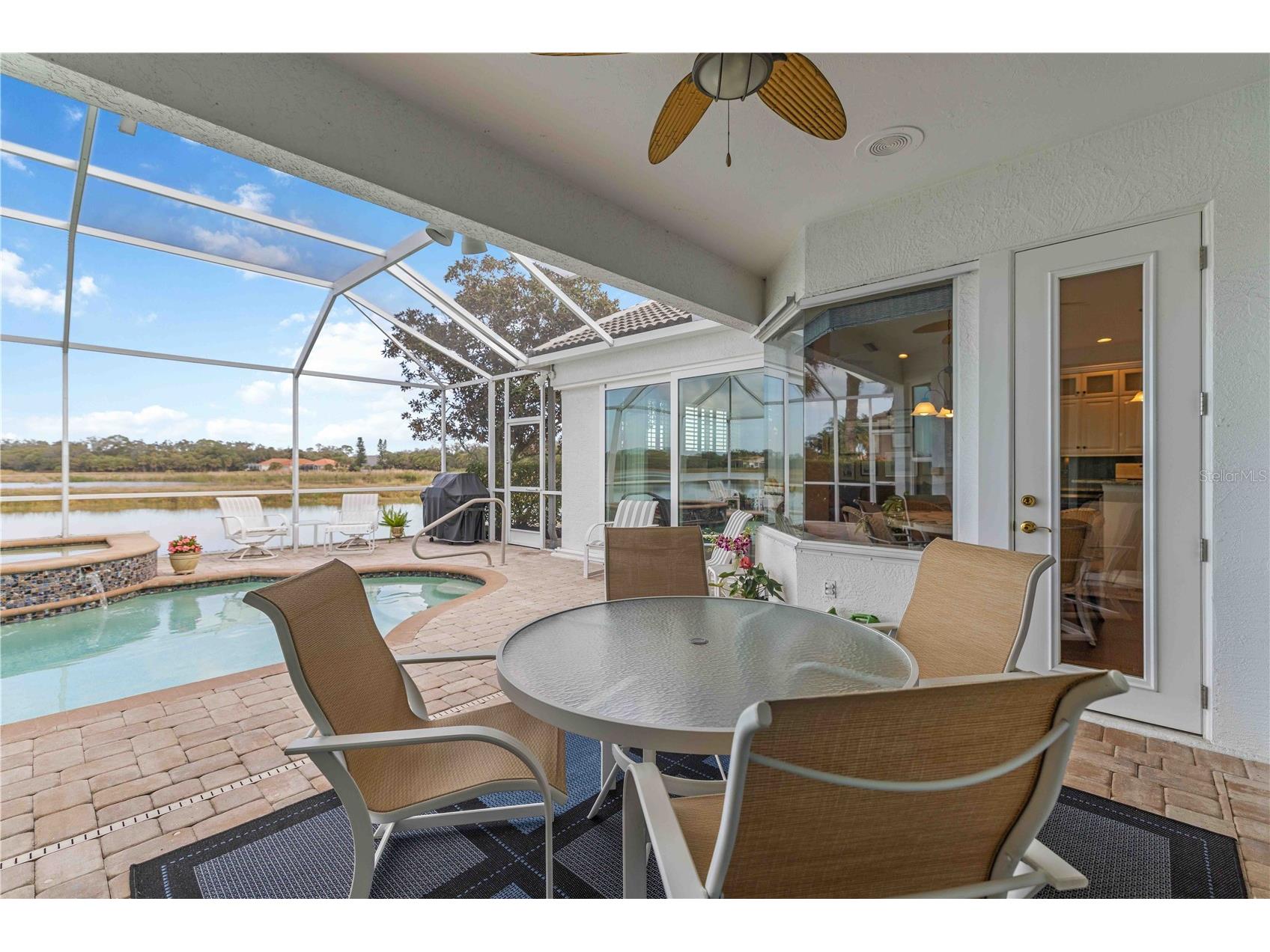 5149 Far Oak Circle Sarasota FL 34238 A4685308 image32