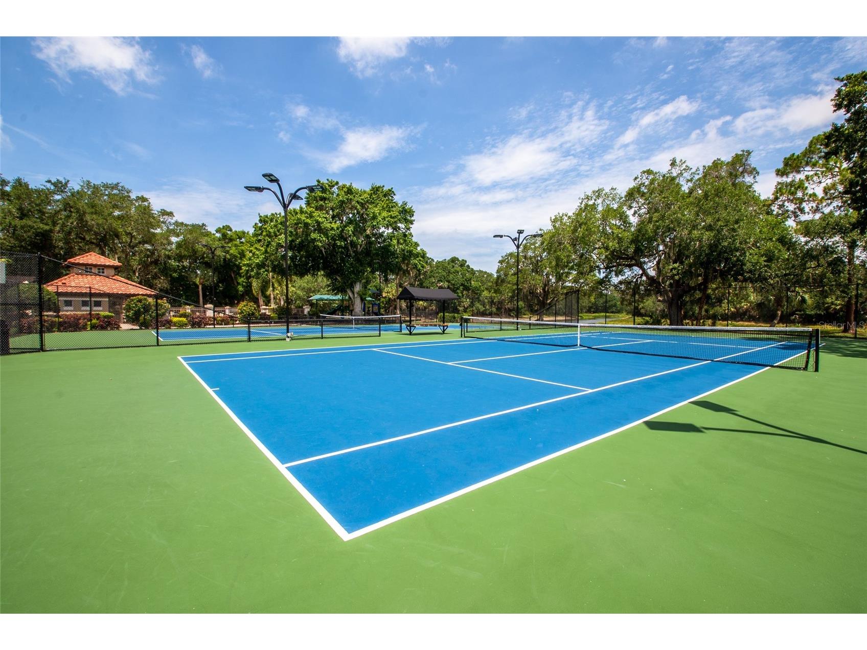 5149 Far Oak Circle Sarasota FL 34238 A4685308 image43