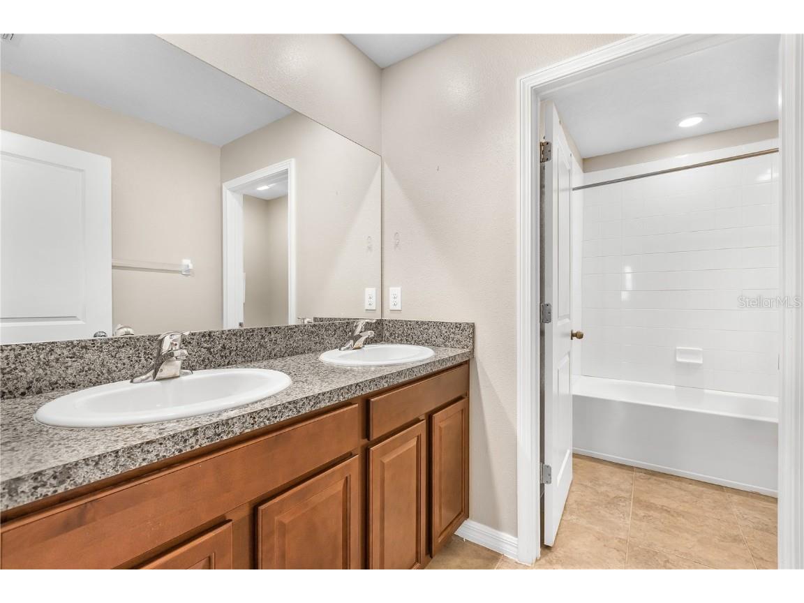 5149 White Chicory Drive Apollo Beach FL 33572 TB8413262 image38