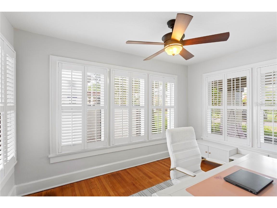 515 20th Avenue NE Saint Petersburg FL 33704 TB8438418 image10