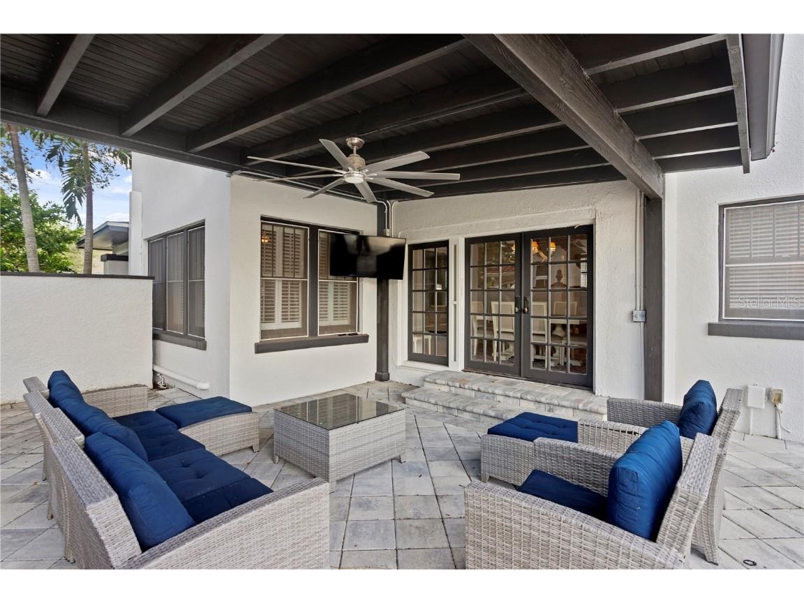 515 20th Avenue NE Saint Petersburg FL 33704 TB8438418 image35