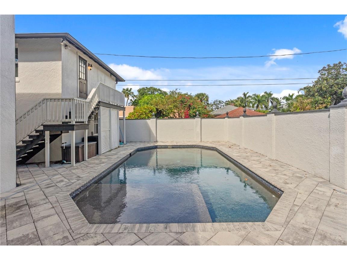 515 20th Avenue NE Saint Petersburg FL 33704 TB8438418 image38