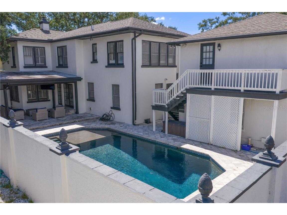 515 20th Avenue NE Saint Petersburg FL 33704 TB8438418 image5