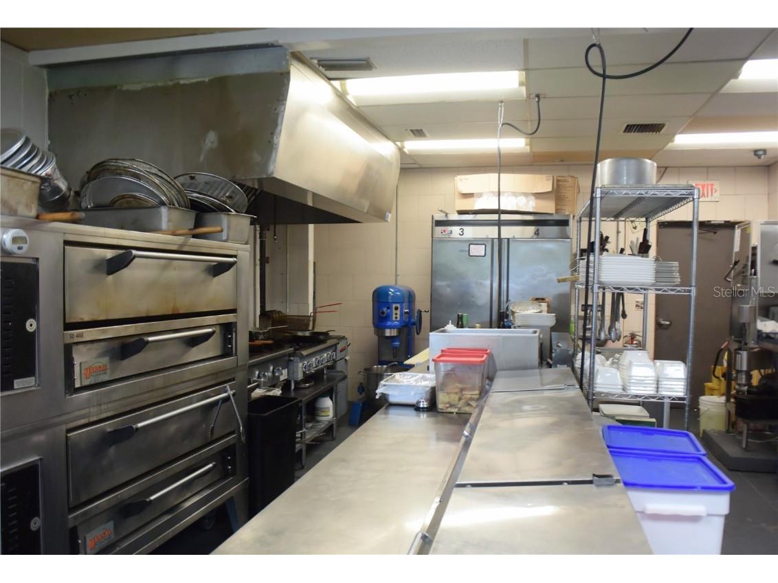 515 27th Street E #9 10 11 Bradenton FL 34208 A4671134 image11