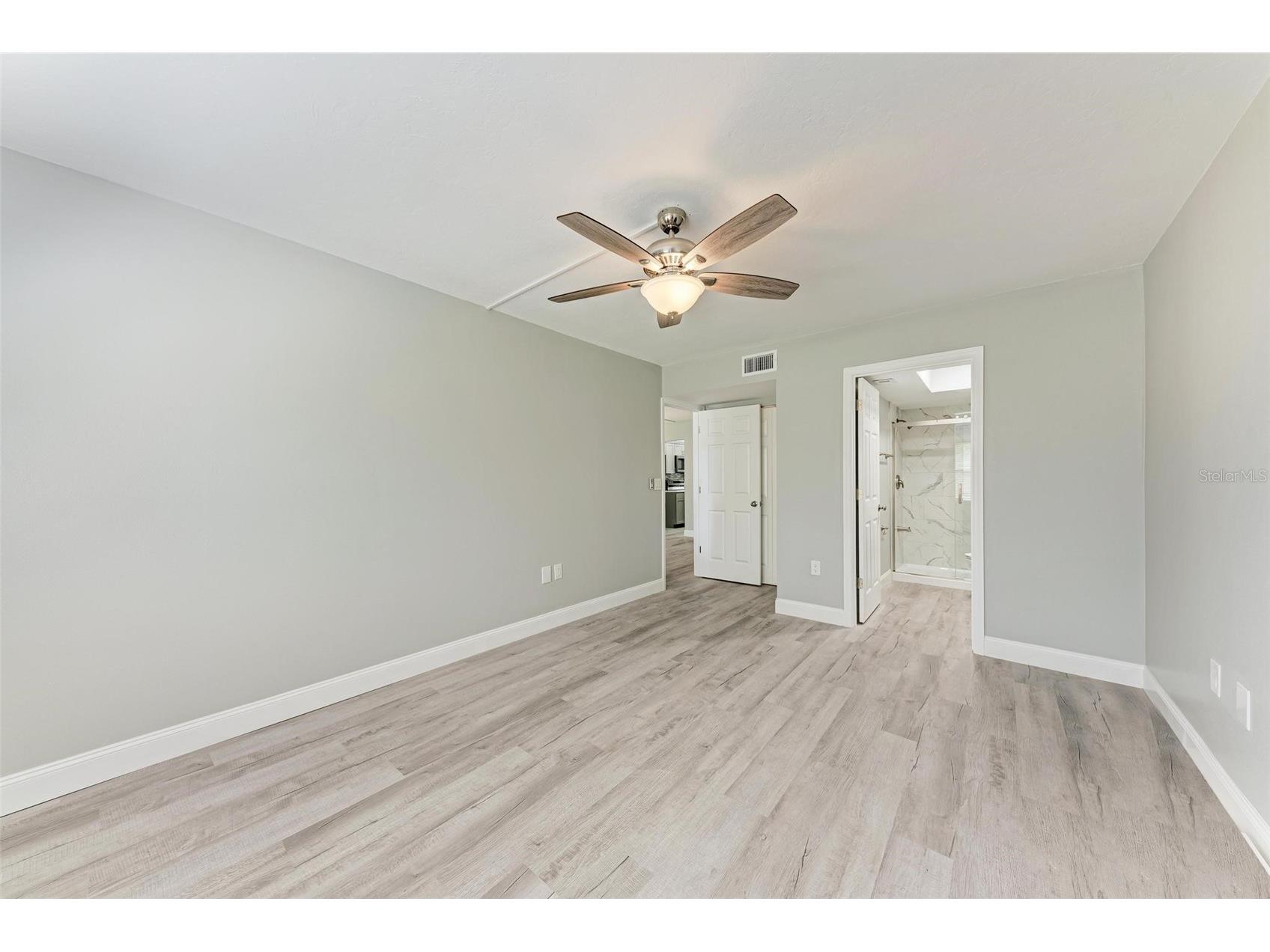 515 30th Avenue W #H201 Bradenton FL 34205 A4693022 image25
